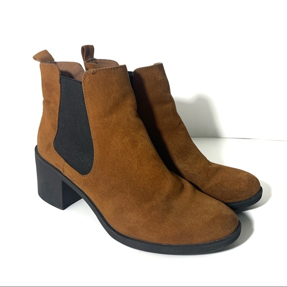 H&M Divided Brown Black Faux Suede Ankle Booties 8 - Picture 1 of 7